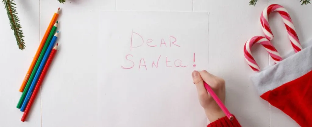 Tradiciones navideñas del mundo para aprender inglés en familia: una forma divertida de practicar durante diciembre Tradiciones navideñas del mundo para aprender inglés en familia: una forma divertida de practicar durante diciembre